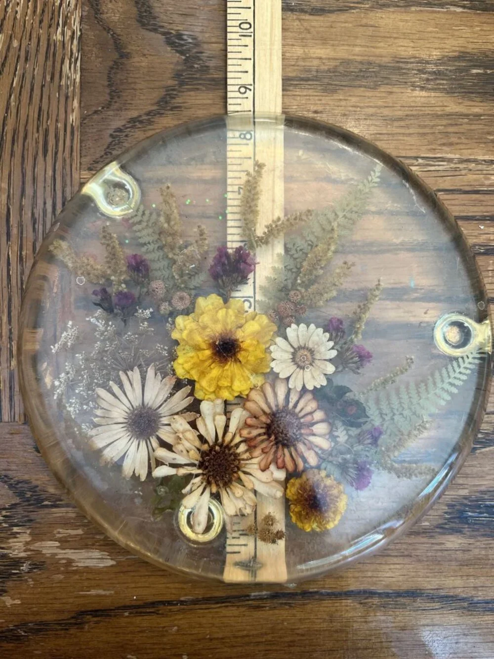 Vintage 70's MCM Lucite Footed Trivet with Dried Pressed Flowers 8.5”